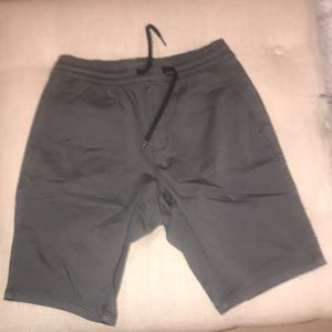 Hollister 9inch jogger shorts